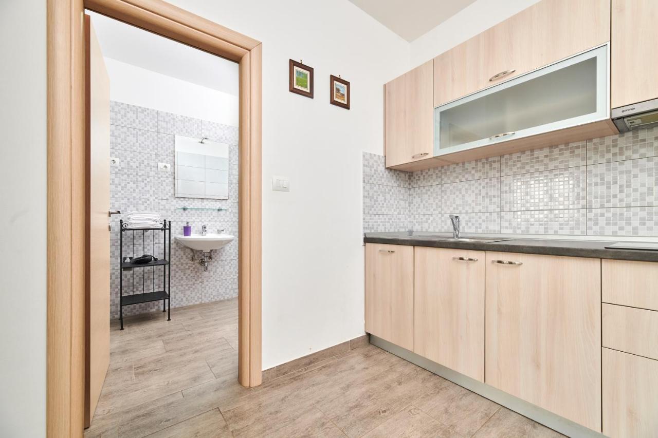 Apartments Ferlin Umag Eksteriør billede